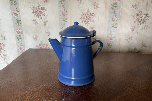 CAFETIEREEMAILLEEBLEUE19CM