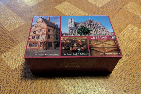 BOITETOLELASABLESIENNELEMANS01