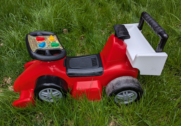 VOITUREPORTEURFERRARIROUGE01