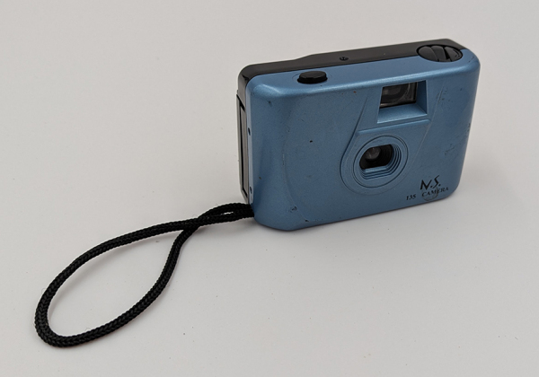 APPAREILPHOTONS135CAMERA01