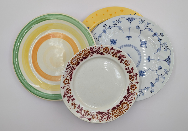 LOTASSIETTESPLATES01