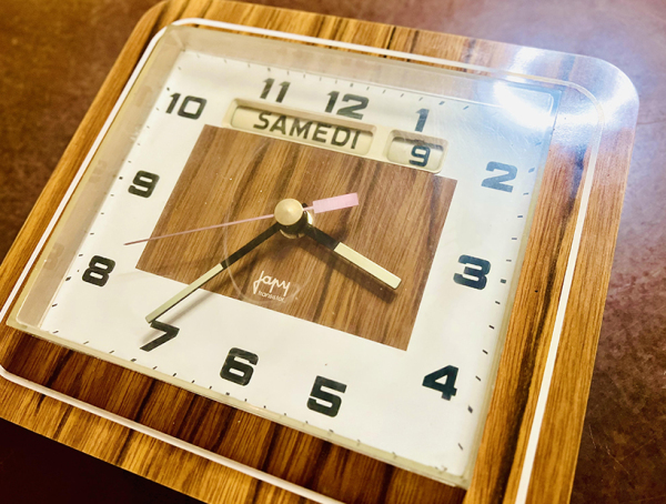 HORLOGEMURALEJAPYKUBI02