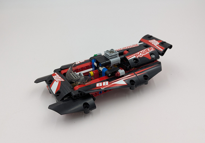 BATEAUCOURSE174PLEGO01