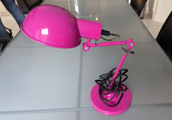 LAMPEBUREAUTEAROSE01